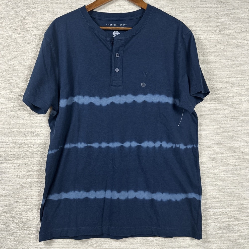American Eagle Tie Dye Henley T Shirt Medium Blue Short Sleeve Cotton Casual NWT